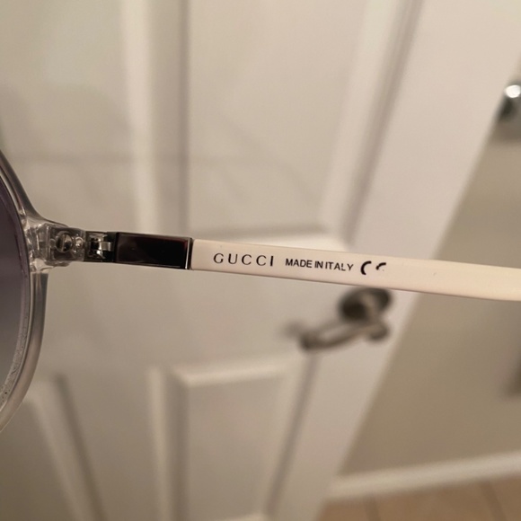 SOLD Gucci Purple and White Aviator Sunglasses - Picture 2 of 8
